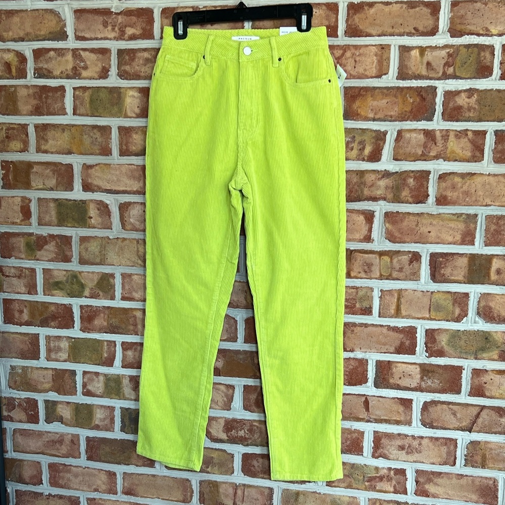 PacSun Lime Green Straight Leg Mom Jeans Pants. Size 27